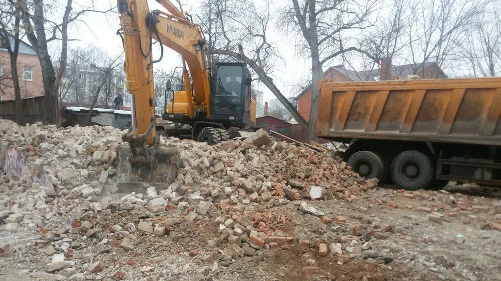 Вывоз мусора ОССиГ с выездом в Горячем Ключе в октябре