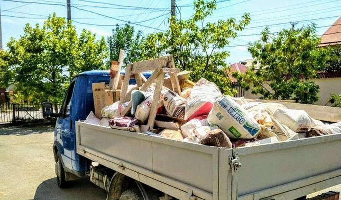 Вывоз мусора Газелью в Горячем Ключе в октябре