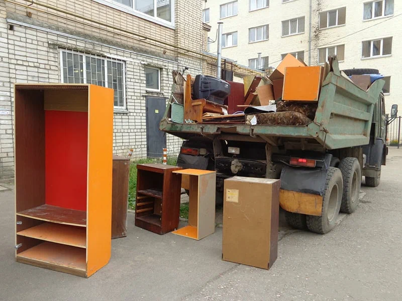 Вывоз шкафа в Горячем Ключе от ПроМусор — недорого, демонтаж, утилизация, вывоз из квартиры от 878 руб