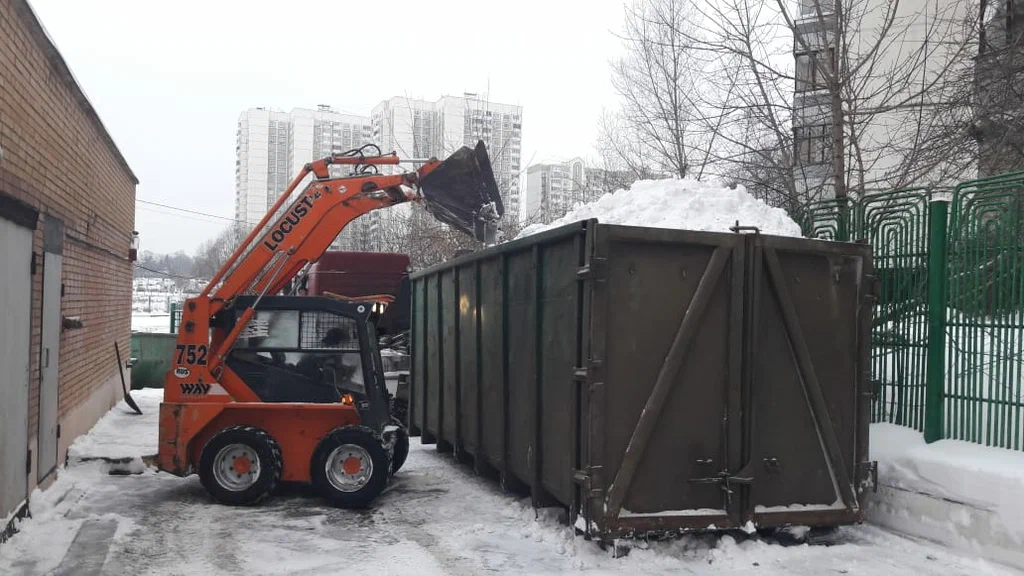 Вывоз снега контейнерами в Горячем Ключе — цена от 3307 руб., заказать контейнер для снега в ПроМусор